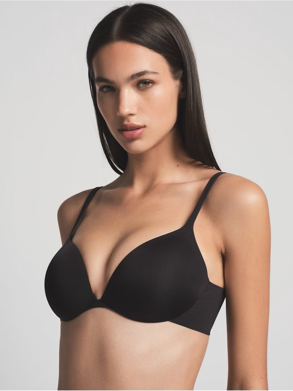 SKIMS ULTIMATE PUSH-UP PLUNGE BRA IN ONYX